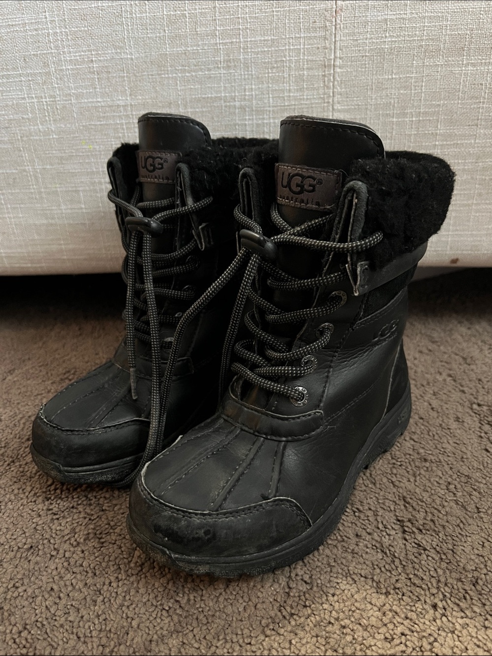 UGG Kids Black Shearling-Lined Lace-Up Boots